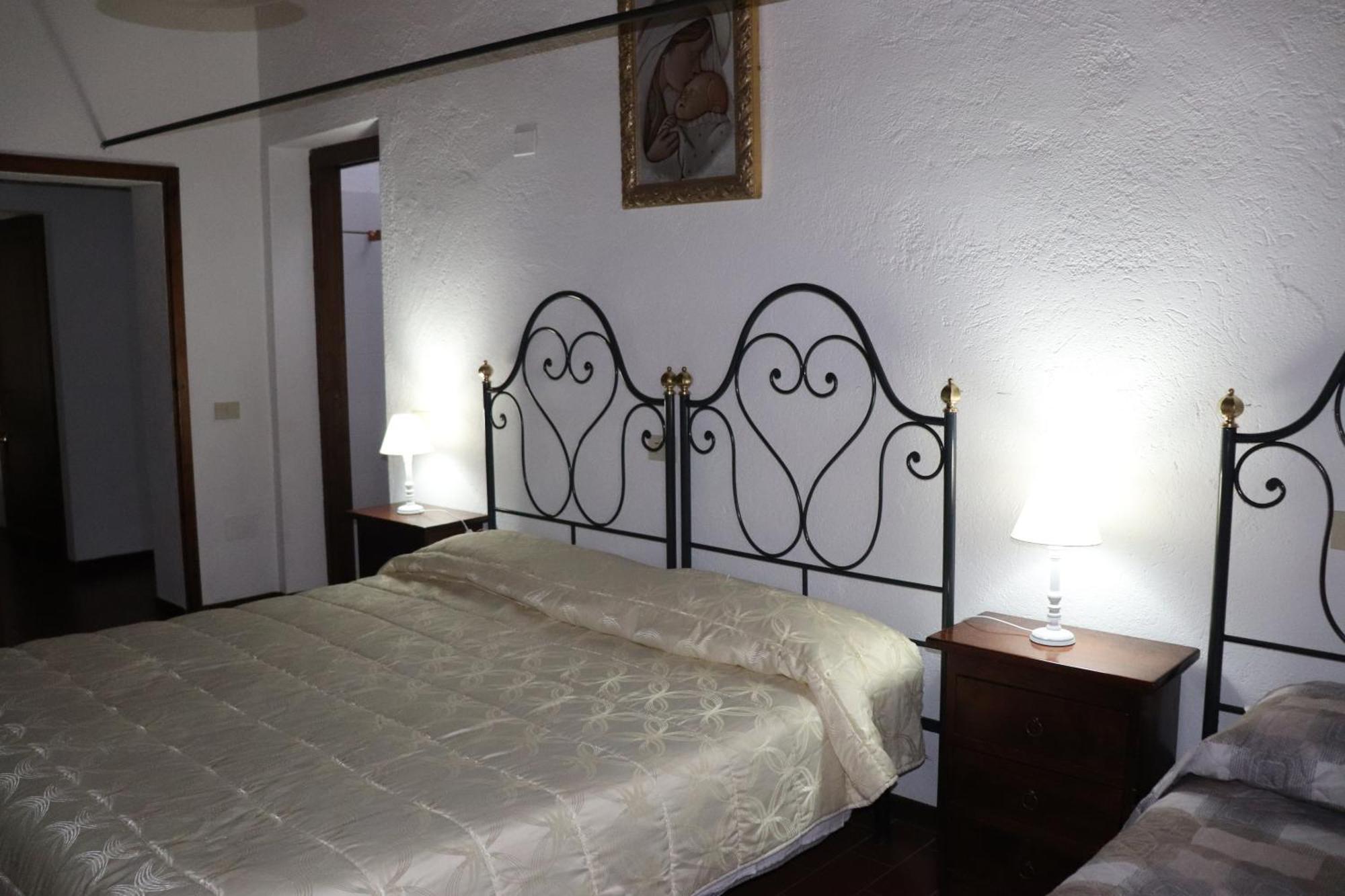 Badia Il Vingone Guest House Città di Castello Eksteriør bilde